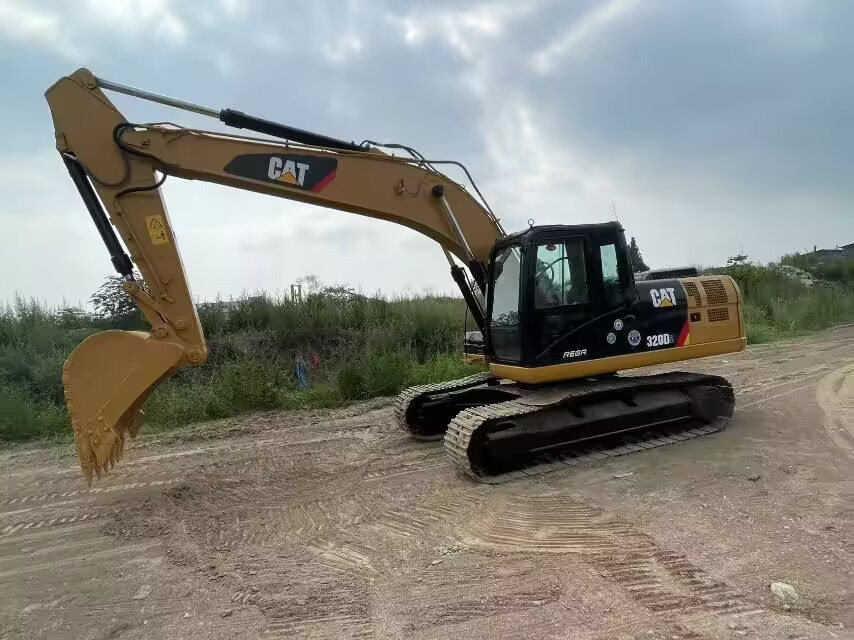 CATERPILLAR 320D2 CAT 320 D2 L - Excavadora de cadenas: foto 4 CATERPILLAR 320D2 CAT 320 D2 L - Excavadora de cadenas: foto 4