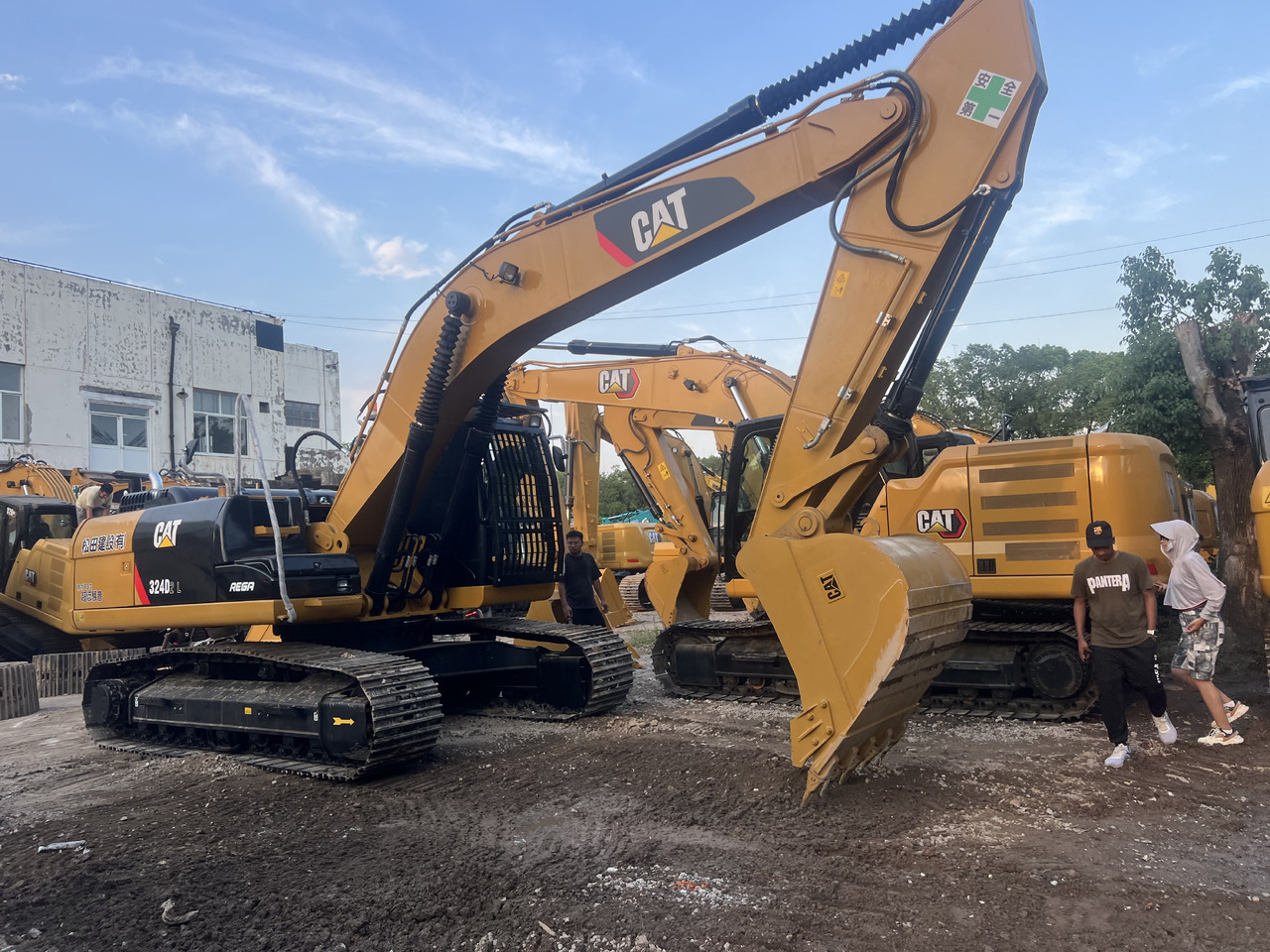 CATERPILLAR 324 D2L CAT 324DL 330D2L 336D - Excavadora de cadenas: foto 1 CATERPILLAR 324 D2L CAT 324DL 330D2L 336D - Excavadora de cadenas: foto 1