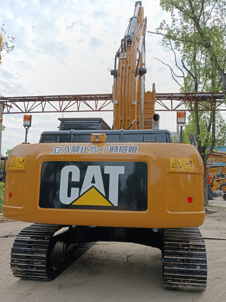 CATERPILLAR 324 DL 324D2 L - Excavadora de cadenas: foto 2 CATERPILLAR 324 DL 324D2 L - Excavadora de cadenas: foto 2