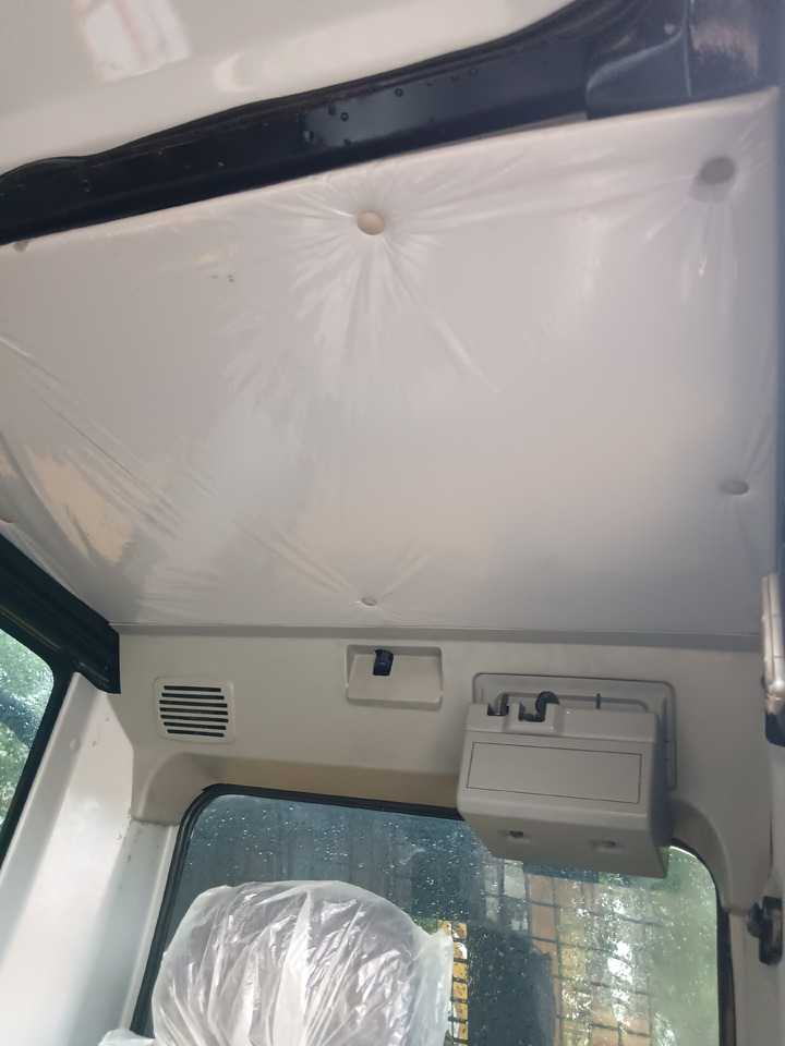 CATERPILLAR 324D 2 L CAT 324DL - Excavadora de cadenas: foto 2 CATERPILLAR 324D 2 L CAT 324DL - Excavadora de cadenas: foto 2