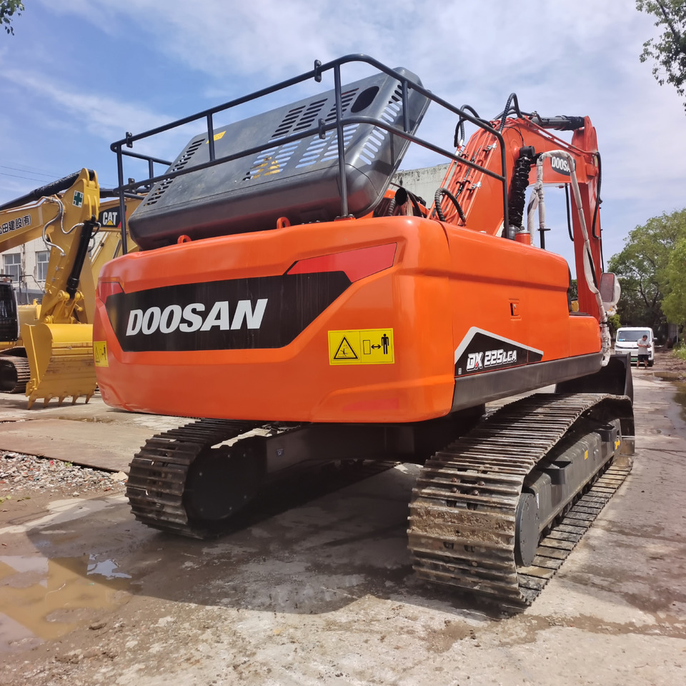 DOOSAN DX225LC-9C DX 225 LCA - Excavadora de cadenas: foto 3 DOOSAN DX225LC-9C DX 225 LCA - Excavadora de cadenas: foto 3