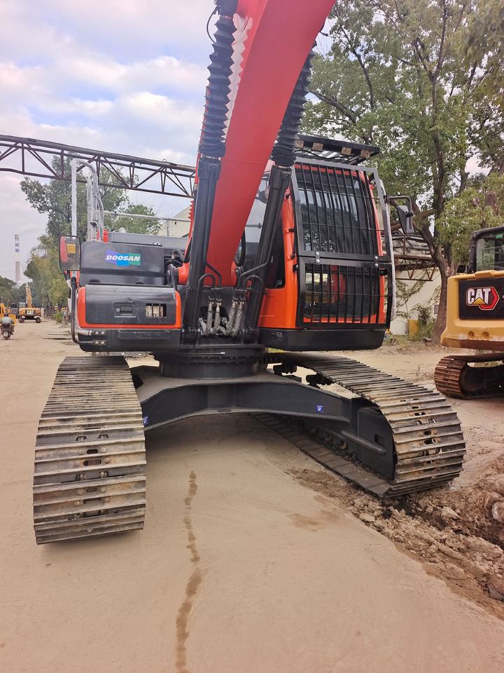 DOOSAN DX225LCA DX 225 LC - 9C - Excavadora de cadenas: foto 5 DOOSAN DX225LCA DX 225 LC - 9C - Excavadora de cadenas: foto 5