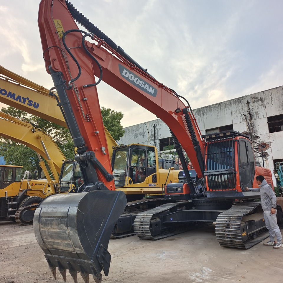 Excavadora de cadenas DOOSAN DX300 LC - 9C DX 300 LCA: foto 13 Excavadora de cadenas DOOSAN DX300 LC - 9C DX 300 LCA: foto 13
