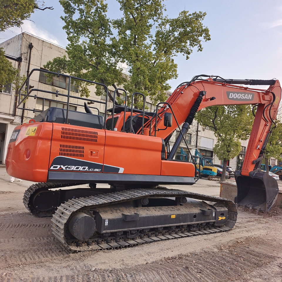 DOOSAN DX300LC-9C DX300 LCA DX340 DX225 - Excavadora de cadenas: foto 1 DOOSAN DX300LC-9C DX300 LCA DX340 DX225 - Excavadora de cadenas: foto 1