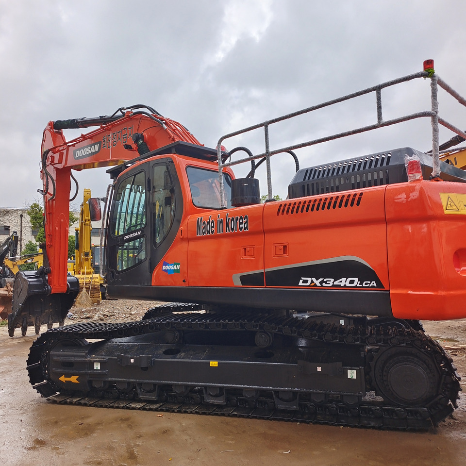 DOOSAN DX340 LCA DX 340 LC - 9C - Excavadora de cadenas: foto 1 DOOSAN DX340 LCA DX 340 LC - 9C - Excavadora de cadenas: foto 1