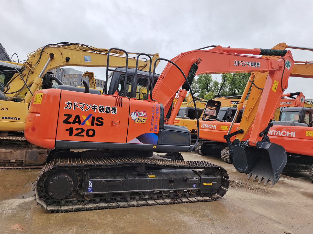 HITACHI ZAXIS 120 ZX120 - Excavadora de cadenas: foto 1 HITACHI ZAXIS 120 ZX120 - Excavadora de cadenas: foto 1