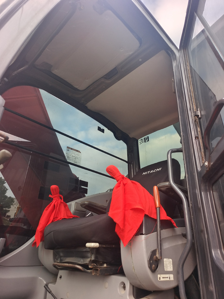 HITACHI ZX200-3 - Excavadora de cadenas: foto 3 HITACHI ZX200-3 - Excavadora de cadenas: foto 3