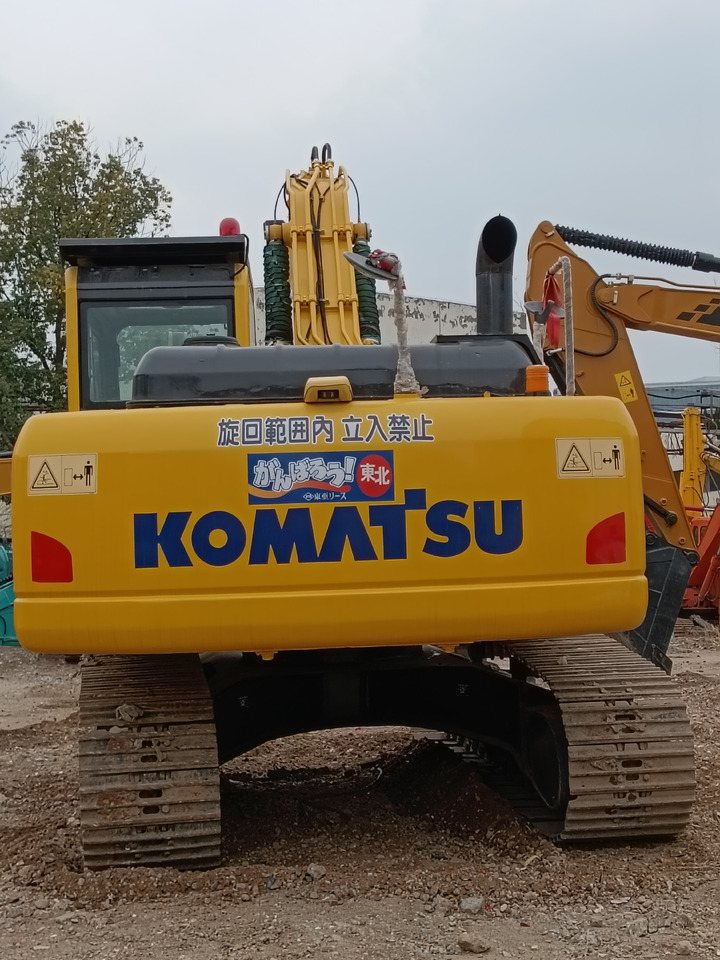KOMATSU PC 200-8 N1 - Excavadora de cadenas: foto 2 KOMATSU PC 200-8 N1 - Excavadora de cadenas: foto 2
