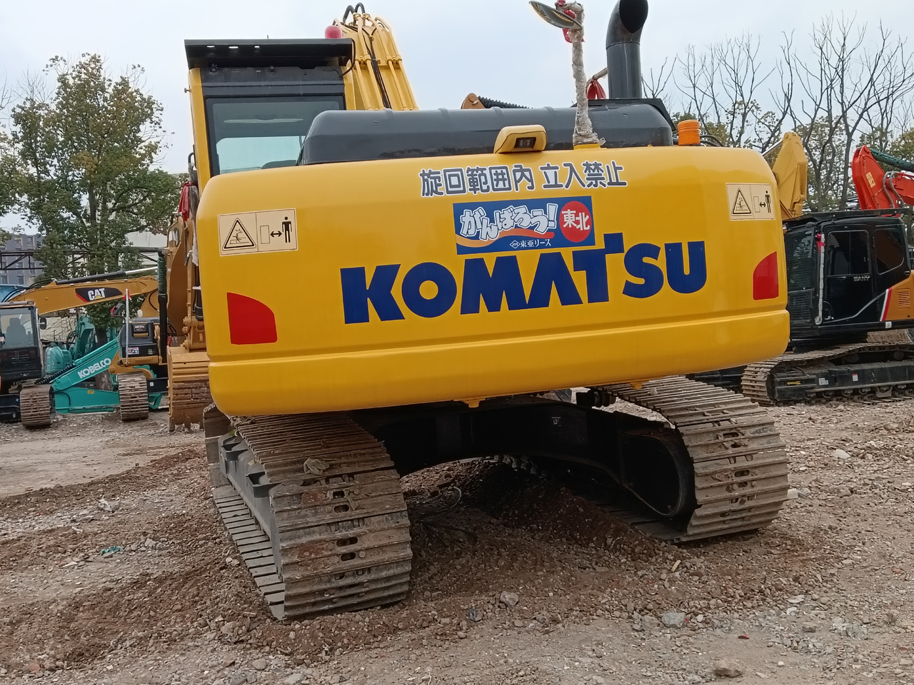 KOMATSU PC 200-8 N1 - Excavadora de cadenas: foto 3 KOMATSU PC 200-8 N1 - Excavadora de cadenas: foto 3