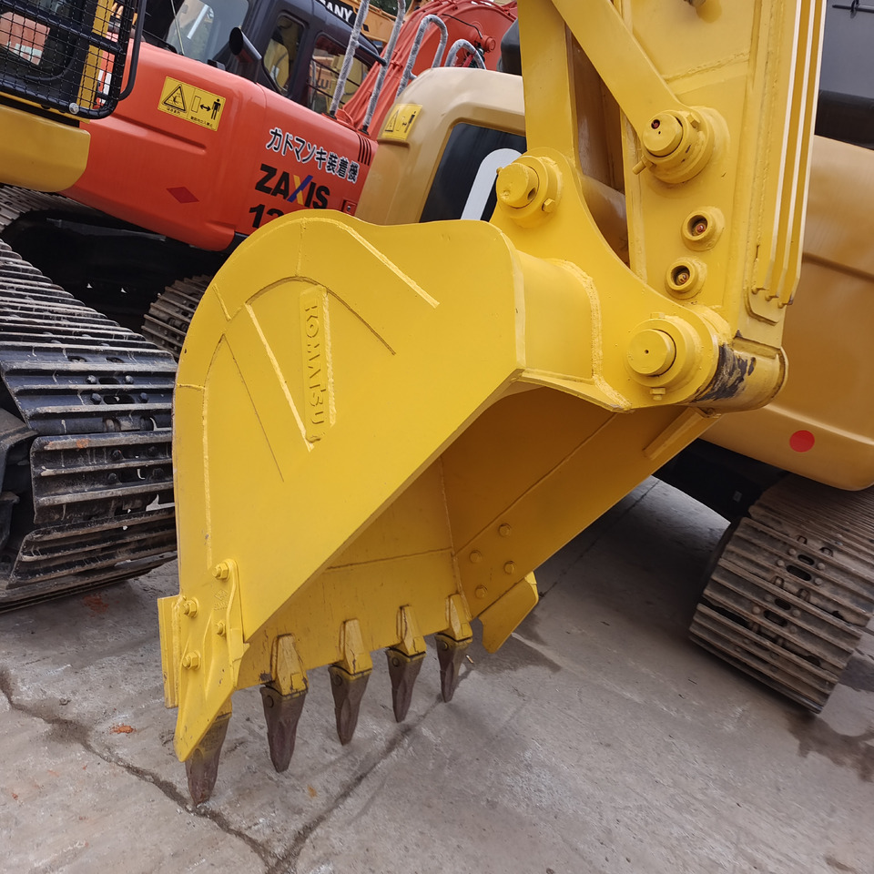 KOMATSU PC 210-8 - Excavadora de cadenas: foto 5 KOMATSU PC 210-8 - Excavadora de cadenas: foto 5