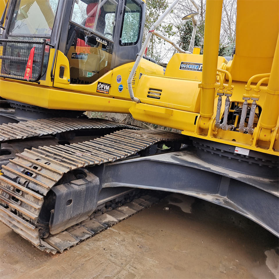 KOMATSU PC 210 LC - 8 - Excavadora de cadenas: foto 4 KOMATSU PC 210 LC - 8 - Excavadora de cadenas: foto 4