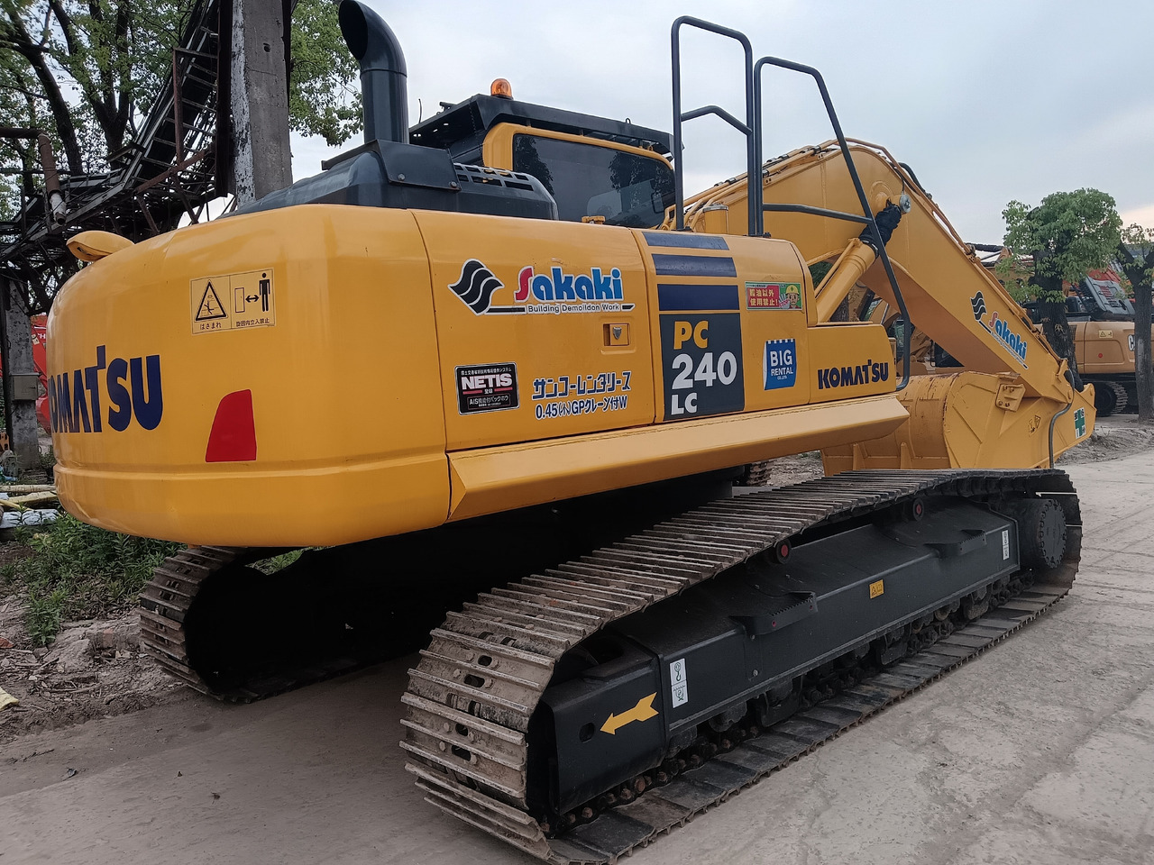 KOMATSU PC 240 LC - Excavadora de cadenas: foto 1 KOMATSU PC 240 LC - Excavadora de cadenas: foto 1