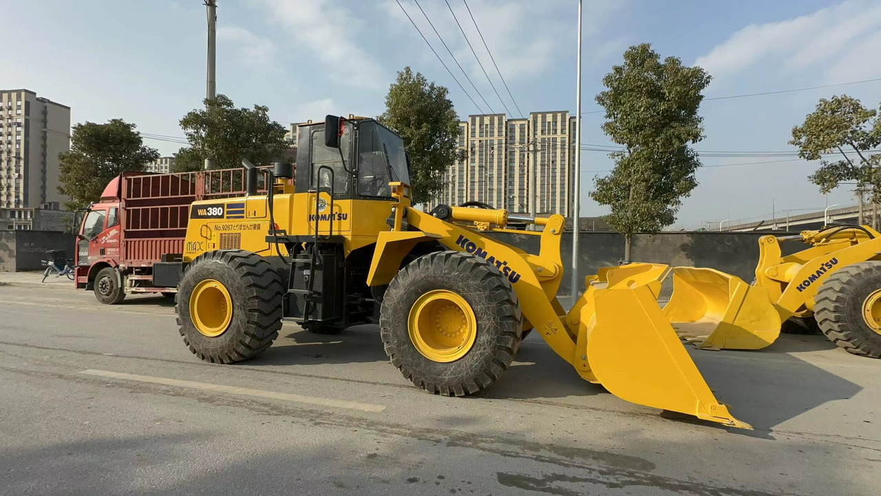 KOMATSU WA 380 - 3 - Cargadora de ruedas: foto 5 KOMATSU WA 380 - 3 - Cargadora de ruedas: foto 5