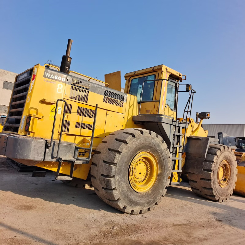 KOMATSU WA 600 - 3 - Cargadora de ruedas: foto 1 KOMATSU WA 600 - 3 - Cargadora de ruedas: foto 1
