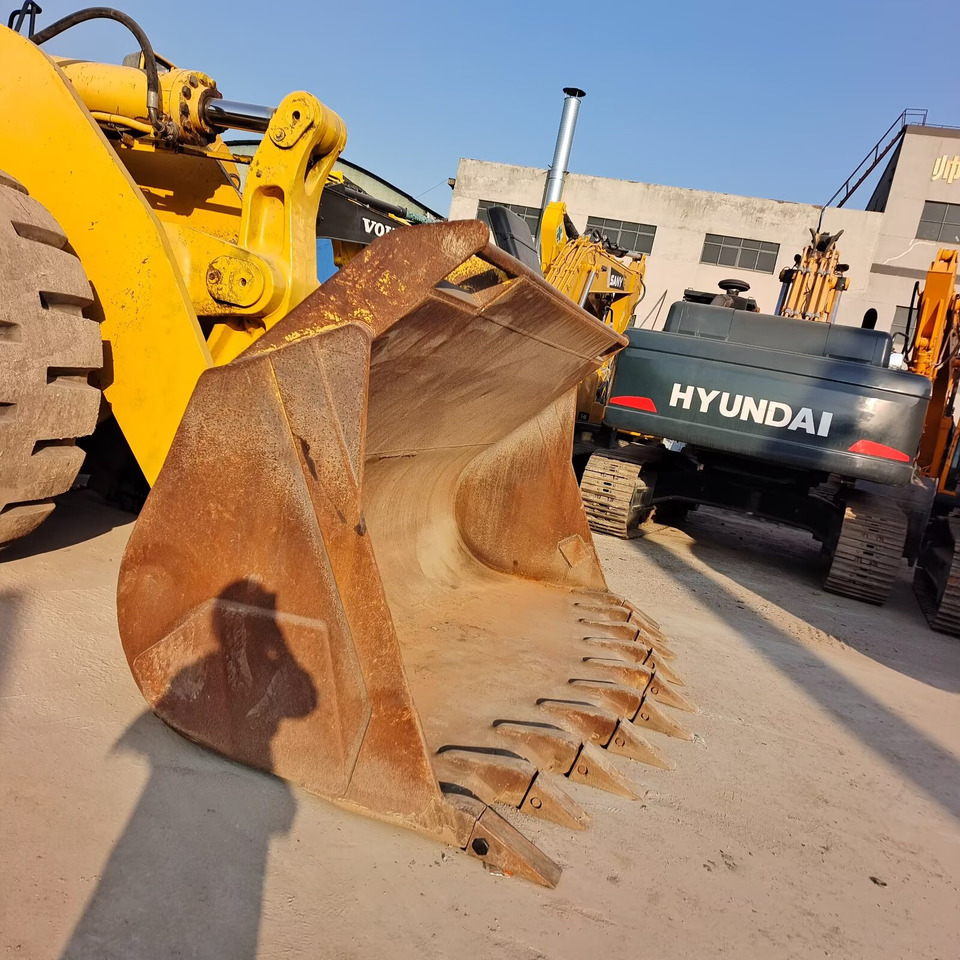 KOMATSU WA 600 - 3 Komatsu WA600-3 - Cargadora de ruedas: foto 3 KOMATSU WA 600 - 3 Komatsu WA600-3 - Cargadora de ruedas: foto 3