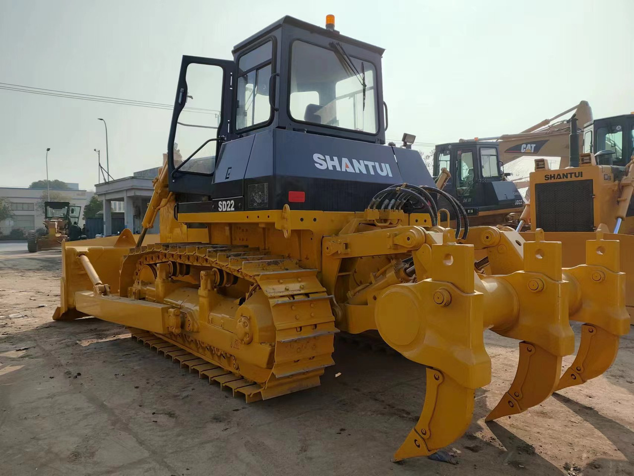 SHANTUI SD 22 SD22 DOZER SD 16 SD 32 SD22F - Bulldozer: foto 3 SHANTUI SD 22 SD22 DOZER SD 16 SD 32 SD22F - Bulldozer: foto 3
