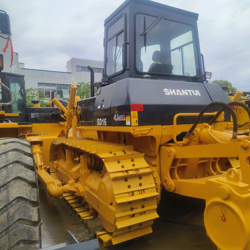 SHANTUI SD16 WITH RIPPER - Bulldozer: foto 5 SHANTUI SD16 WITH RIPPER - Bulldozer: foto 5