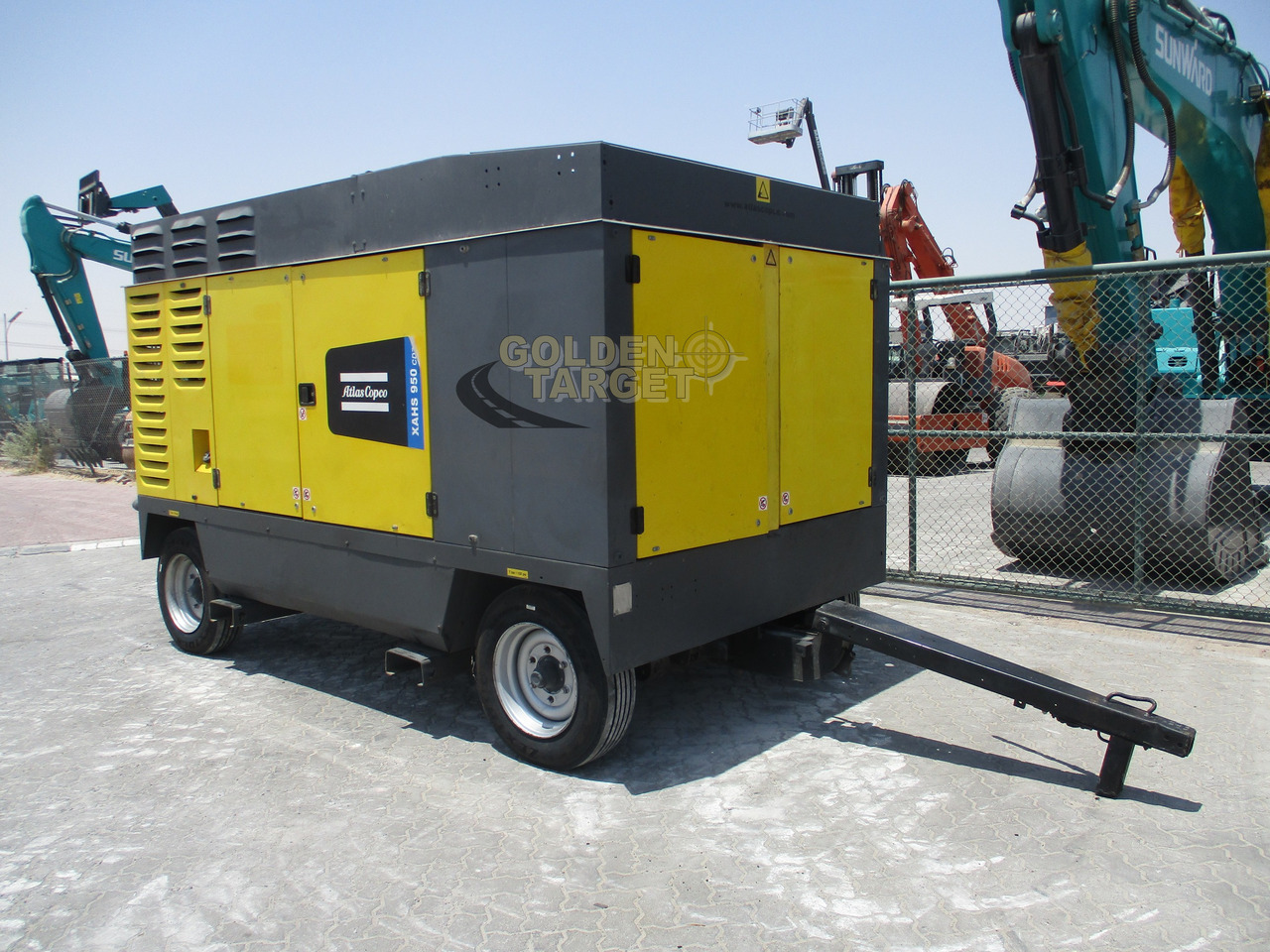 ATLAS COPCO XAHS950CD - Compresor de aire: foto 1 ATLAS COPCO XAHS950CD - Compresor de aire: foto 1