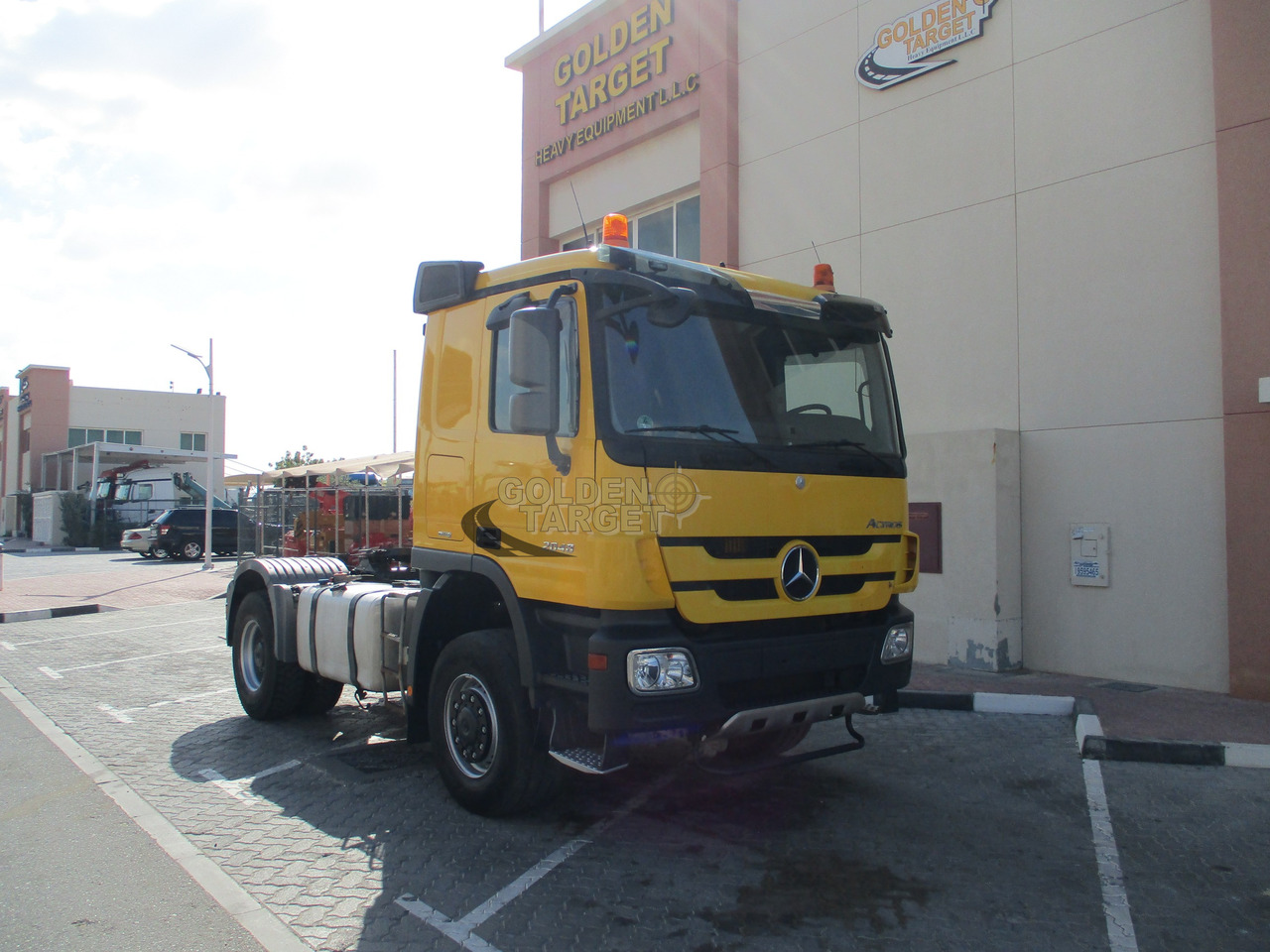 MERCEDES-BENZ Actros 2048 4x4 Head Truck - Cabeza tractora: foto 1 MERCEDES-BENZ Actros 2048 4x4 Head Truck - Cabeza tractora: foto 1