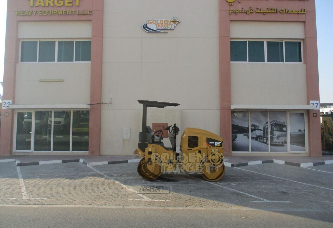 Caterpillar CB34B Double Drum Roller - Apisonadora de asfalto: foto 5 Caterpillar CB34B Double Drum Roller - Apisonadora de asfalto: foto 5
