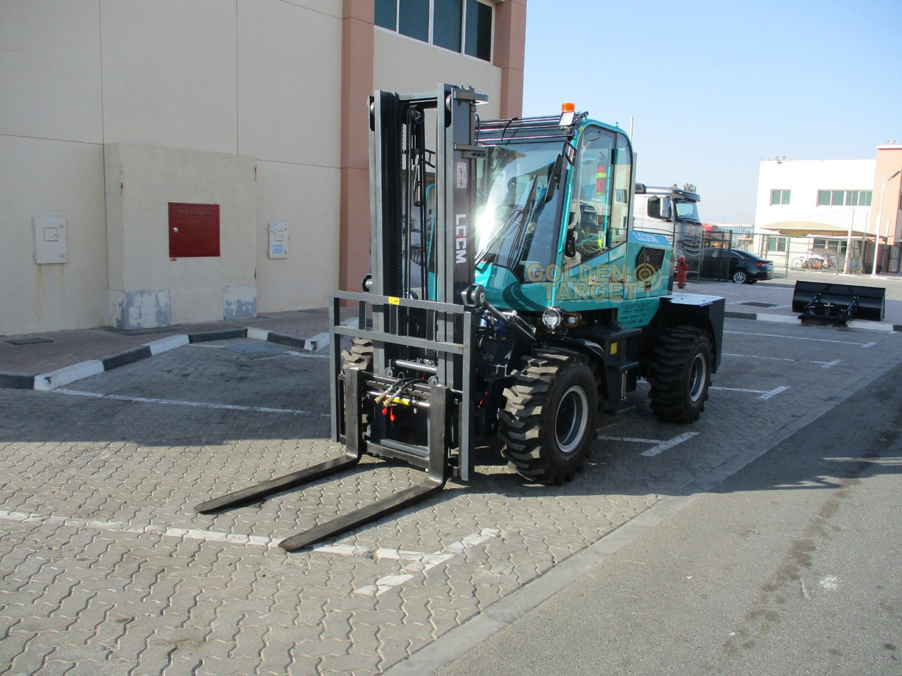 LGCM LG35R Rough Terrain Forklift - Carretilla elevadora diésel: foto 2 LGCM LG35R Rough Terrain Forklift - Carretilla elevadora diésel: foto 2