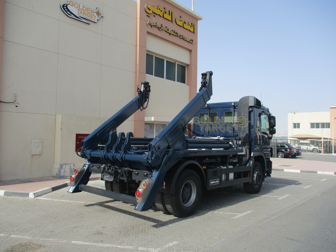 MERCEDES-BENZ Actros 1836 4x2 Skip Loader - Camión portacontenedor de cadenas: foto 3 MERCEDES-BENZ Actros 1836 4x2 Skip Loader - Camión portacontenedor de cadenas: foto 3