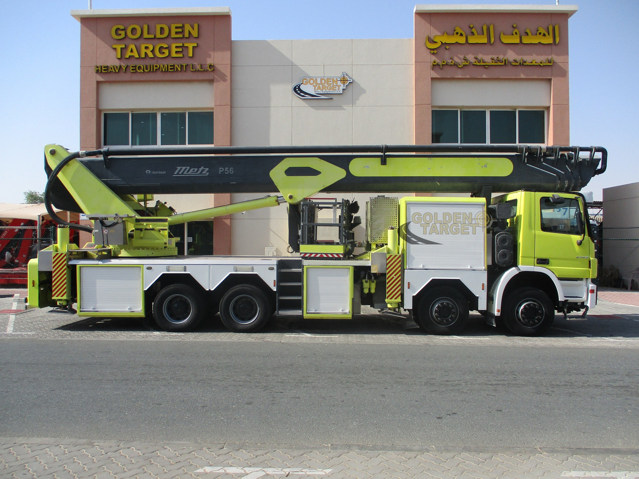 Mercedes ACTROS 4140 8x4 METZ P56 Fire Truck - Camión de bomberos: foto 2 Mercedes ACTROS 4140 8x4 METZ P56 Fire Truck - Camión de bomberos: foto 2