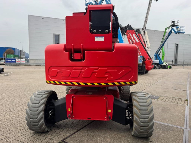Niftylift HR 28 D E 4x4 - Plataforma articulada: foto 3 Niftylift HR 28 D E 4x4 - Plataforma articulada: foto 3