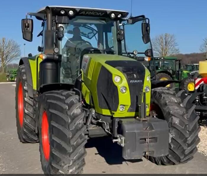 Claas Arion 650 - Tractor: foto 1 Claas Arion 650 - Tractor: foto 1