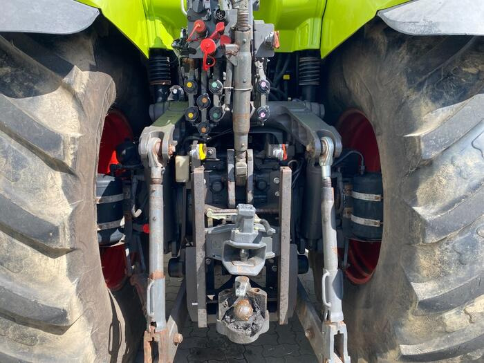 Claas Axion 830 - Tractor: foto 4 Claas Axion 830 - Tractor: foto 4