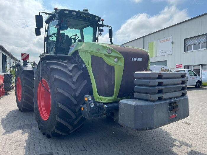 Claas Xerion 5000 Trac - Tractor: foto 2 Claas Xerion 5000 Trac - Tractor: foto 2