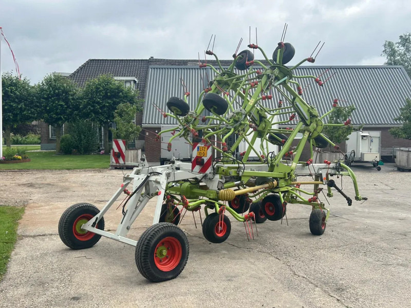 Claas Volto 1320 T Gedragen 13 meter schudder - Henificadora: foto 3 Claas Volto 1320 T Gedragen 13 meter schudder - Henificadora: foto 3