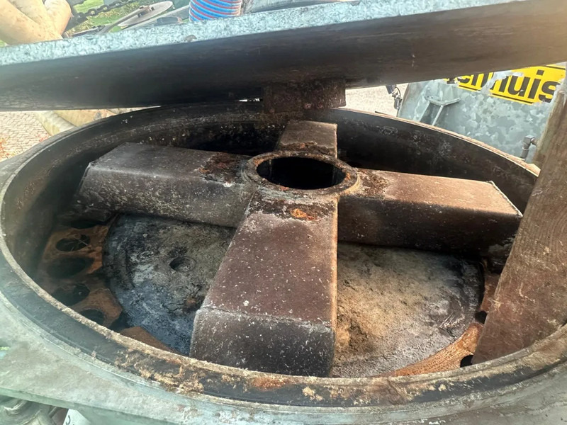 Cuba de purín Veenhuis VMB 7500 + bemester slootsmid: foto 7