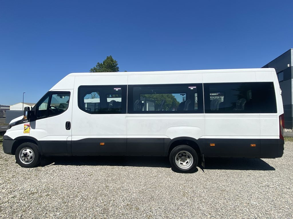 IVECO DAILY LINE 2016 - Minibús, Furgoneta de pasajeros: foto 4 IVECO DAILY LINE 2016 - Minibús, Furgoneta de pasajeros: foto 4