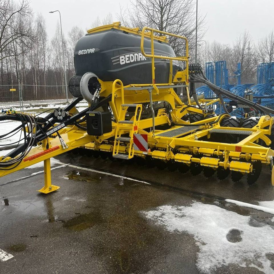 Bednar OMEGA OO 6000 L - Sembradora: foto 3 Bednar OMEGA OO 6000 L - Sembradora: foto 3