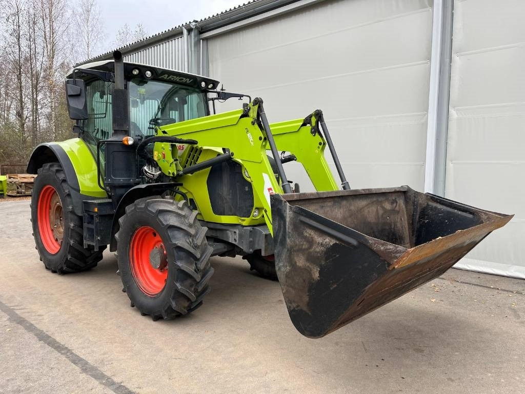 Claas Arion 530 CIS - Tractor: foto 1 Claas Arion 530 CIS - Tractor: foto 1