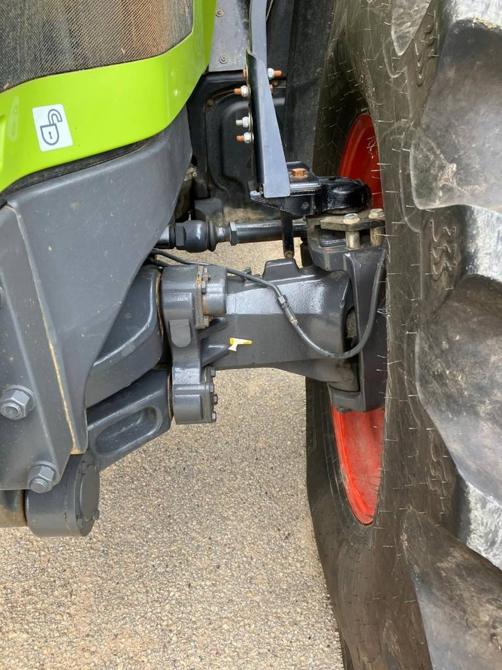 Tractor Claas Axion 920: foto 14