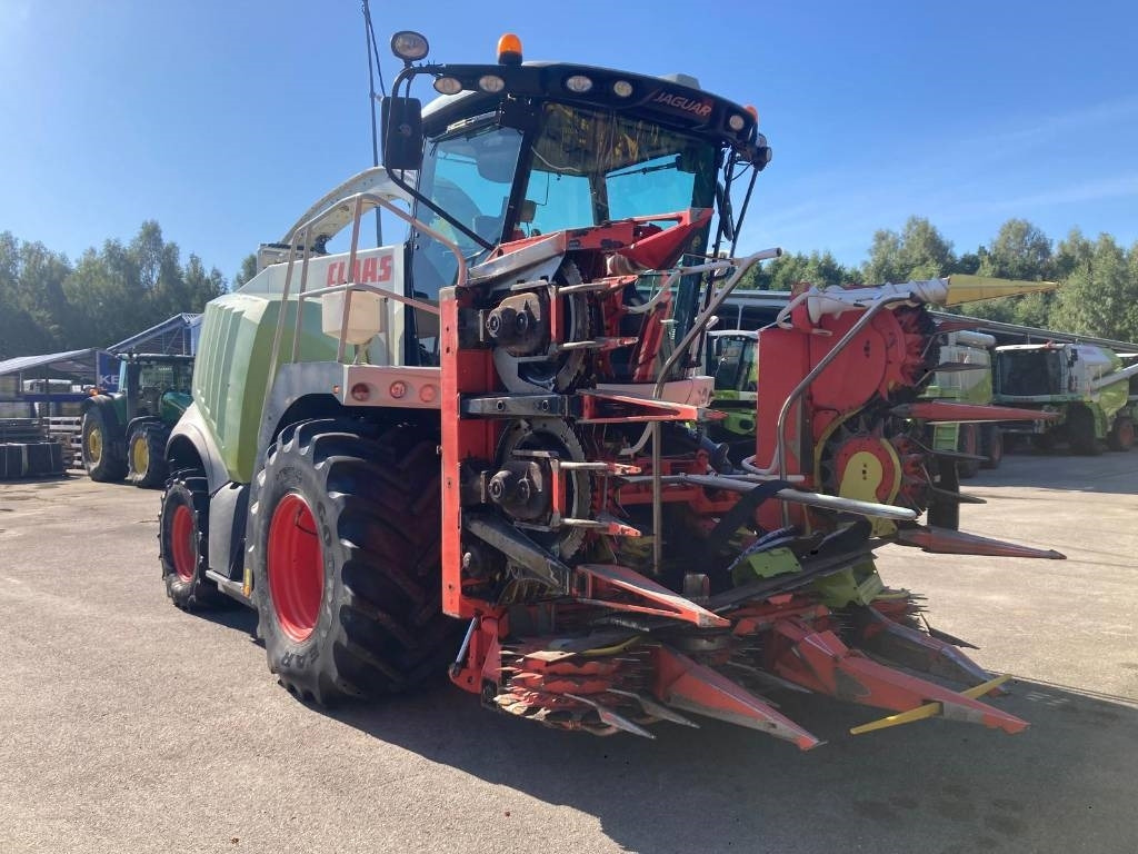Claas Jaguar 940 Allrad - Cosechadora de forraje: foto 1 Claas Jaguar 940 Allrad - Cosechadora de forraje: foto 1