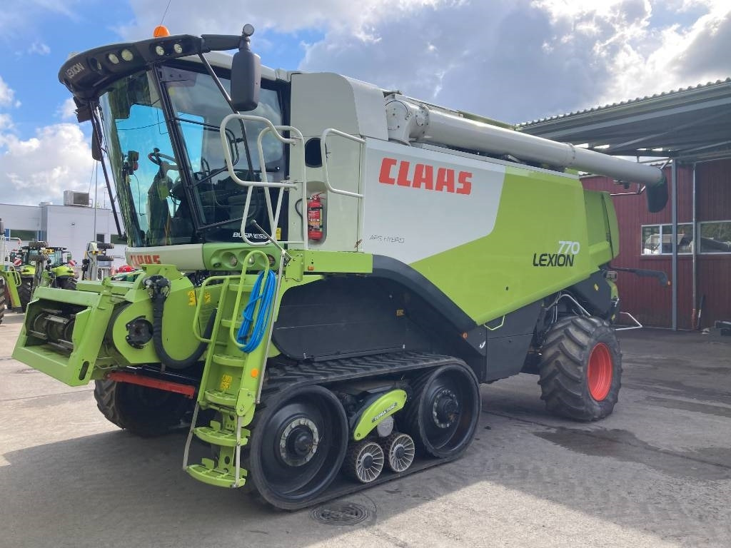 Claas Lexion 770 TT - Cosechadora de granos: foto 2 Claas Lexion 770 TT - Cosechadora de granos: foto 2