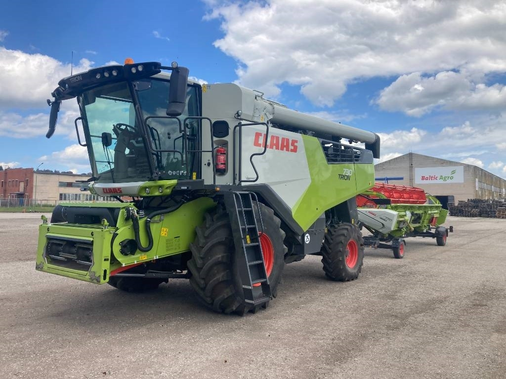 Claas Trion 730 - Cosechadora de granos: foto 1 Claas Trion 730 - Cosechadora de granos: foto 1