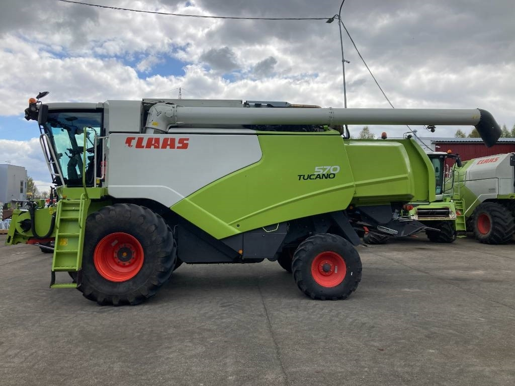 Claas Tucano 570 - Cosechadora de granos: foto 2 Claas Tucano 570 - Cosechadora de granos: foto 2