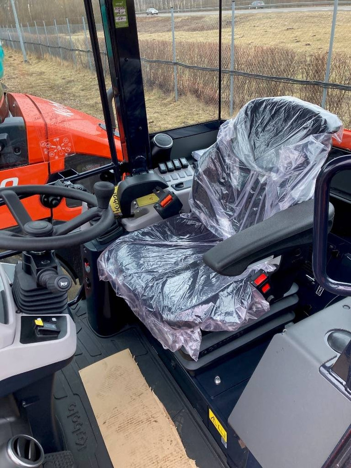 Kubota R 090 - Cargadora de ruedas: foto 3 Kubota R 090 - Cargadora de ruedas: foto 3