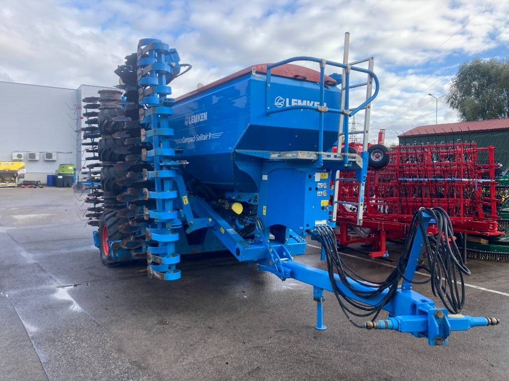 Lemken Compact-Solitair 9/600 - Combinado de siembra: foto 1 Lemken Compact-Solitair 9/600 - Combinado de siembra: foto 1