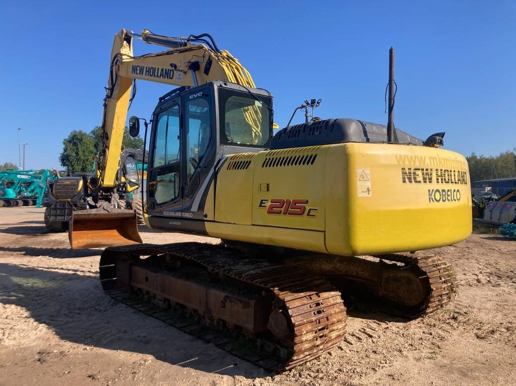 New Holland E 215 C - Excavadora de cadenas: foto 3 New Holland E 215 C - Excavadora de cadenas: foto 3