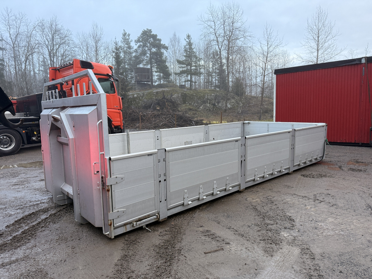 Lastväxlarflak med lämmar | Fasttrade -2023 - Contenedor de gancho: foto 1 Lastväxlarflak med lämmar | Fasttrade -2023 - Contenedor de gancho: foto 1