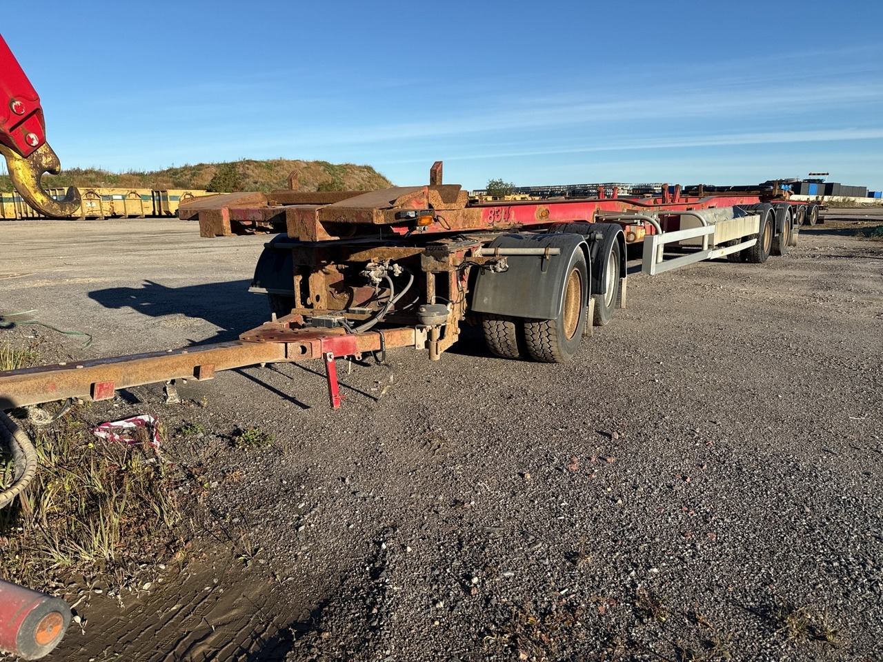 Lastväxlarsläp NÄRKO D4YF51H11 -2007 - Remolque multilift/ Portacontenedores de cadenas: foto 1 Lastväxlarsläp NÄRKO D4YF51H11 -2007 - Remolque multilift/ Portacontenedores de cadenas: foto 1