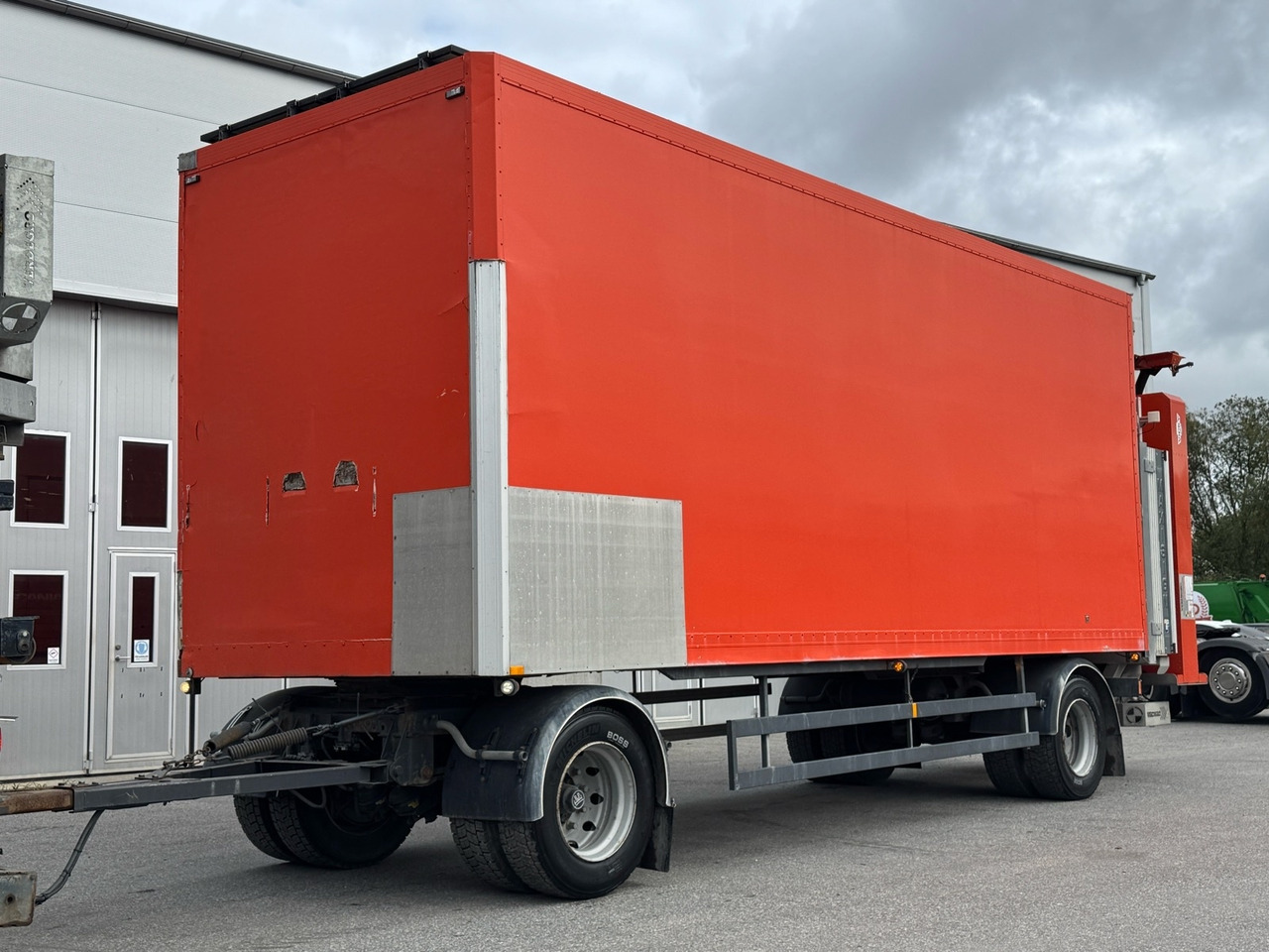 TMA-släp Fleron Kaross S2-FPT-73 -1981 | Solceller & Batterier - Remolque caja cerrada: foto 1 TMA-släp Fleron Kaross S2-FPT-73 -1981 | Solceller & Batterier - Remolque caja cerrada: foto 1