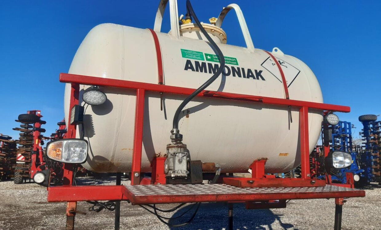 Agrodan Ammoniaktank 1200 kg - Maquinaria para fertilización, Tanque de almacenamiento: foto 1 Agrodan Ammoniaktank 1200 kg - Maquinaria para fertilización, Tanque de almacenamiento: foto 1