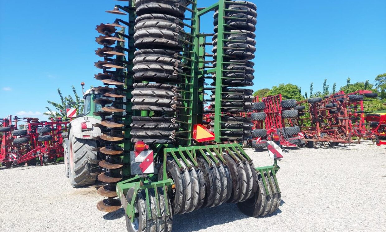 Amazone Catros 7500 - Rastras: foto 3 Amazone Catros 7500 - Rastras: foto 3