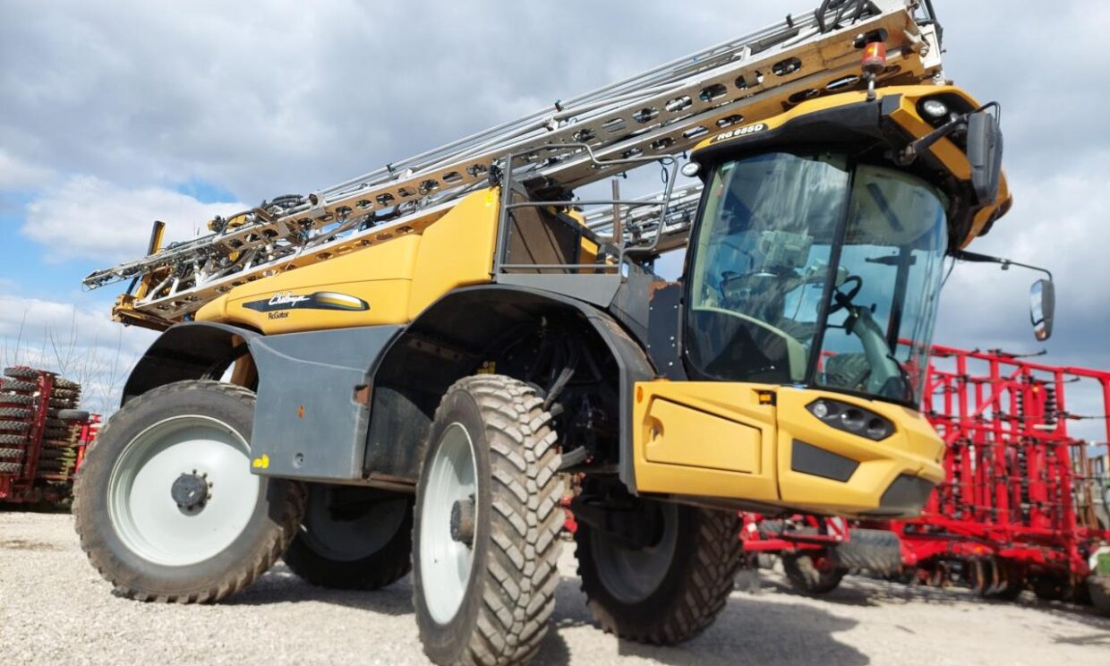 Challenger Rogator 655 B med GPS - Pulverizador autopropulsado: foto 4 Challenger Rogator 655 B med GPS - Pulverizador autopropulsado: foto 4